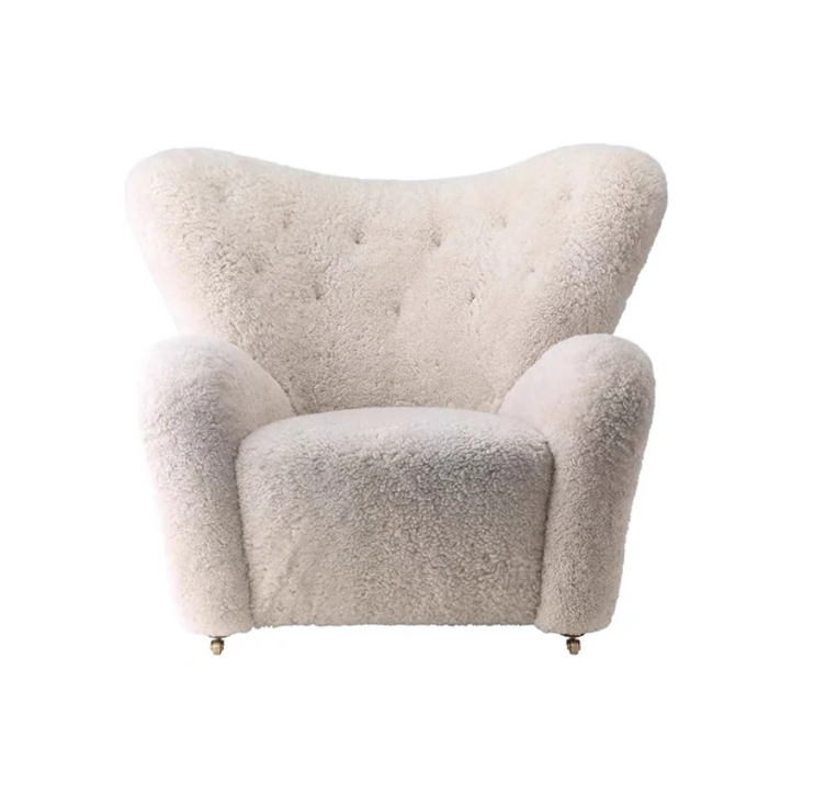 Medium Antique Cream Style Upholstered Chair